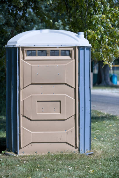 Best Temporary restroom rental  in Montesano, WA