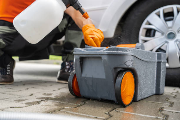 Best Luxury portable toilet rental  in Montesano, WA